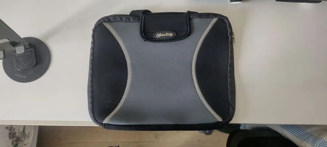 Vendo capa e bolsa para Ipad antigo - Foto 2