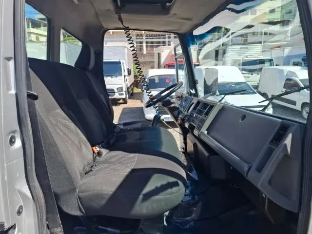 Ford Cargo 815s 2004 - Foto 6