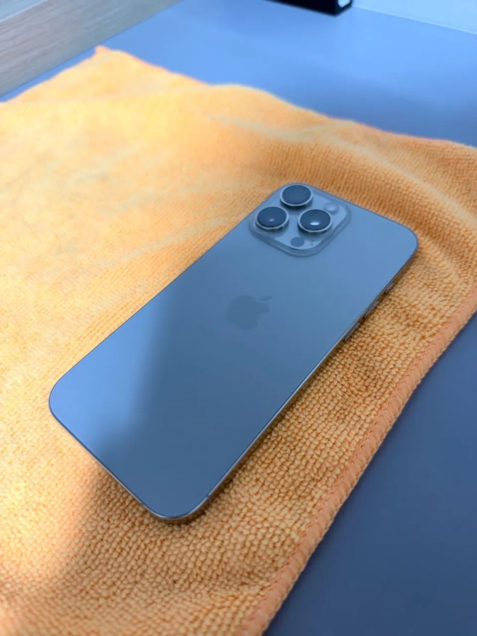 iPhone 16 Pro Max 256 bateria 91% - Foto 3