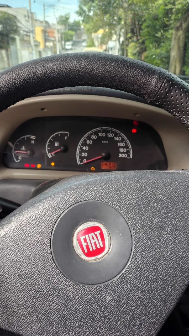 Fiat Strada 1.4 MPI Fire Flex 8V CS 2010 - Foto 4