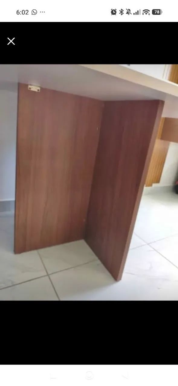 Mesa de jantar retangular em MDF laca (vidro) branco brilho 1,20 x 0,90. Ótimo estado! - Foto 4