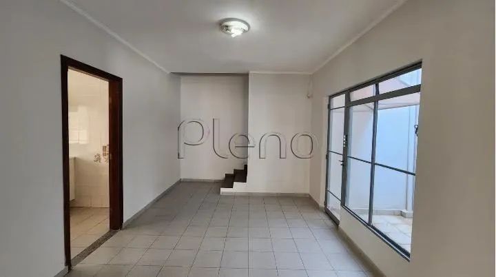 Casa à venda em Campinas, Parque São Quirino, com 5 quartos, com 216 m²