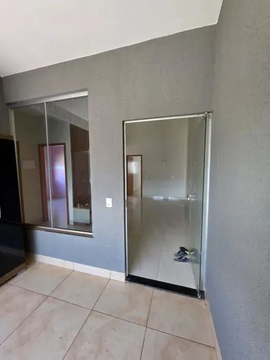 EXCELENTE CASA À VENDA EM ITUIUTABA-MG! - Foto 2