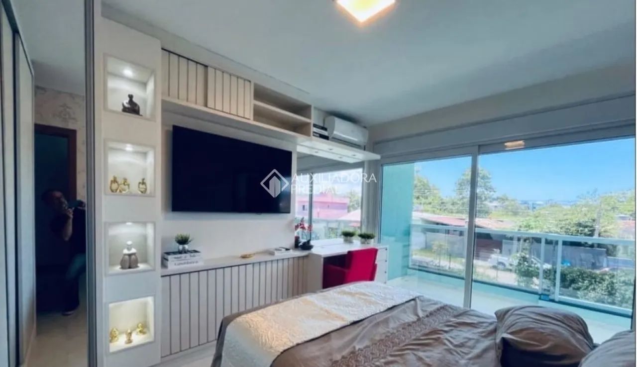 Casa locação anual mobiliada e equipada, com elevador, 4 suítes - Bairro Rio Vermelho - Foto 4