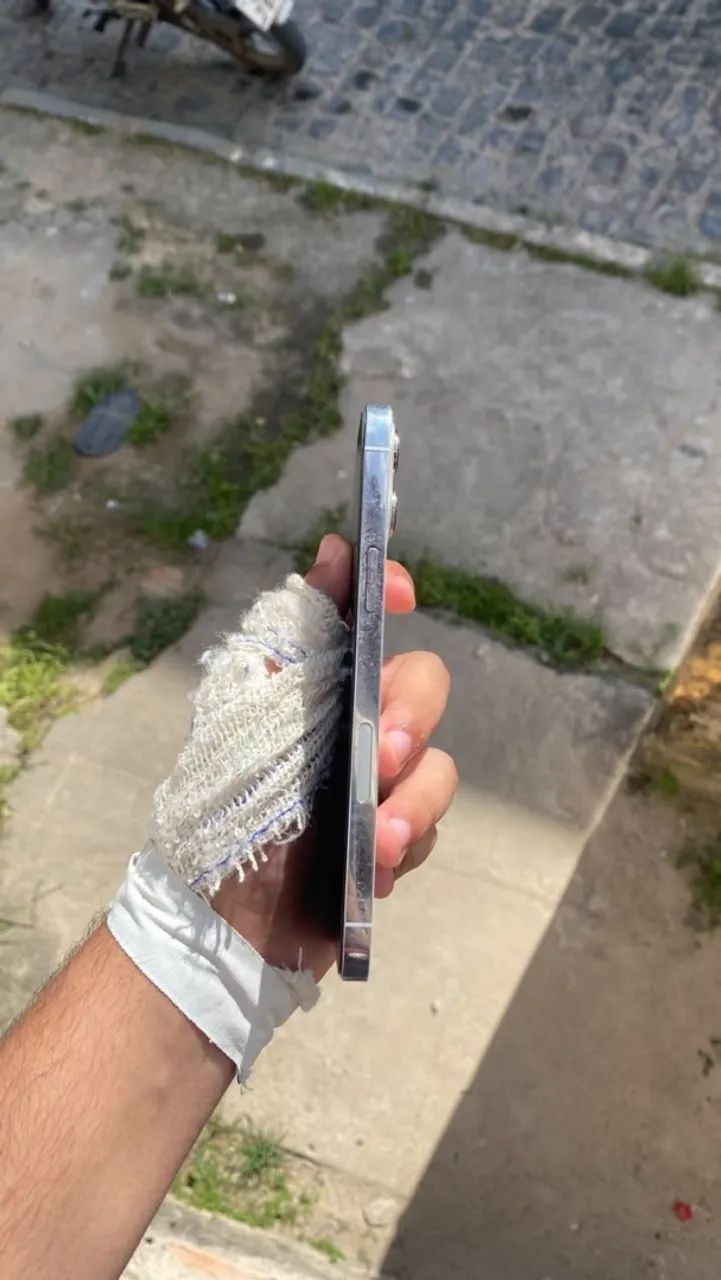 IPHONE 12 pro max branco perfeito estado (Face ID off) troco em iPhone 13 - Foto 5