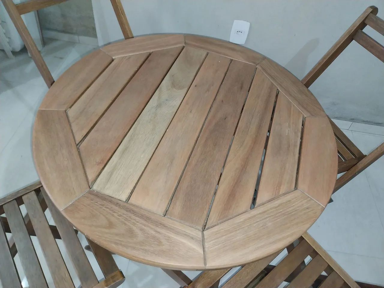 Mesa + quatro cadeiras Tok stok  - Foto 4