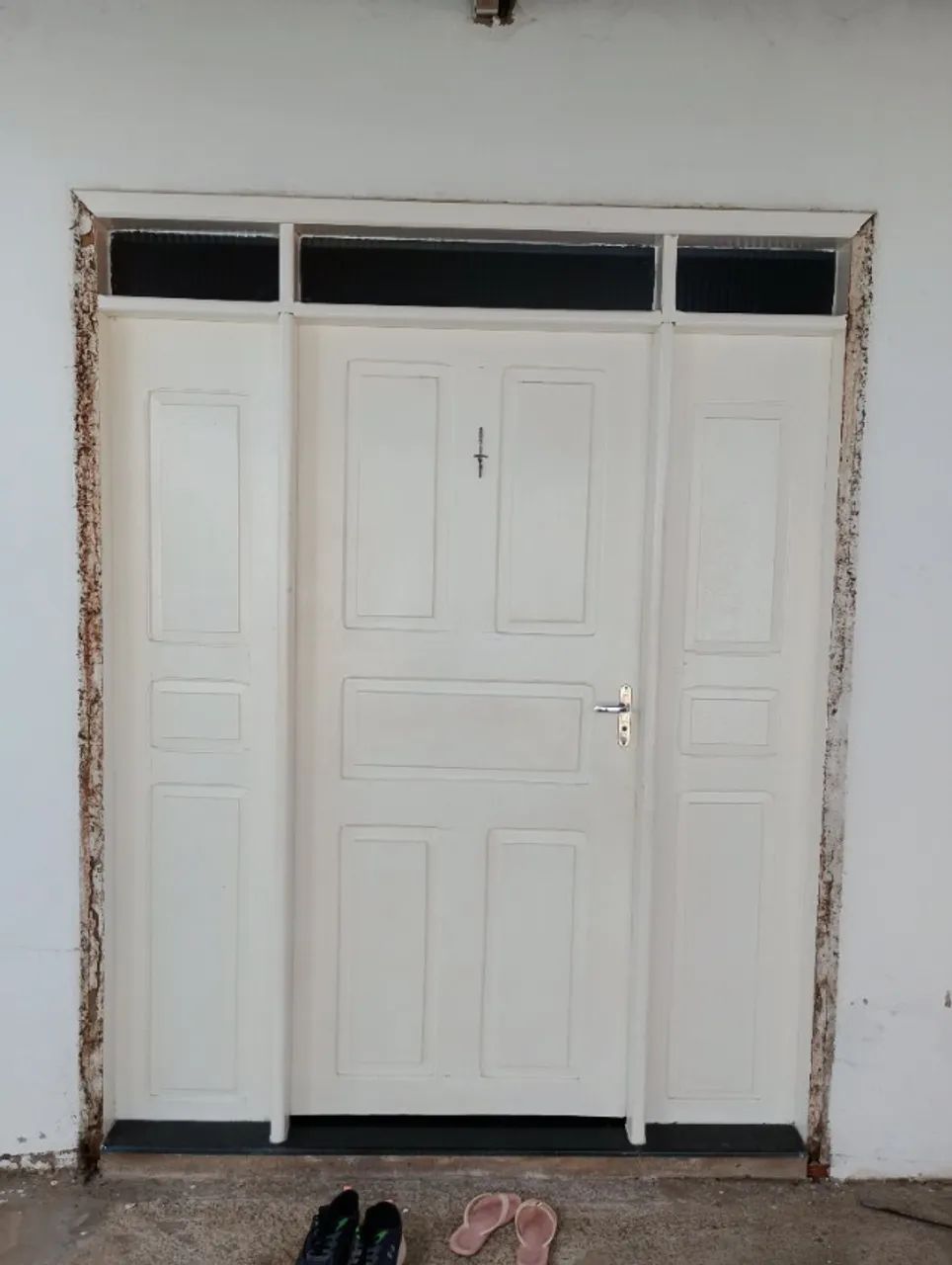 Porta com bandeirolas  - Foto 2