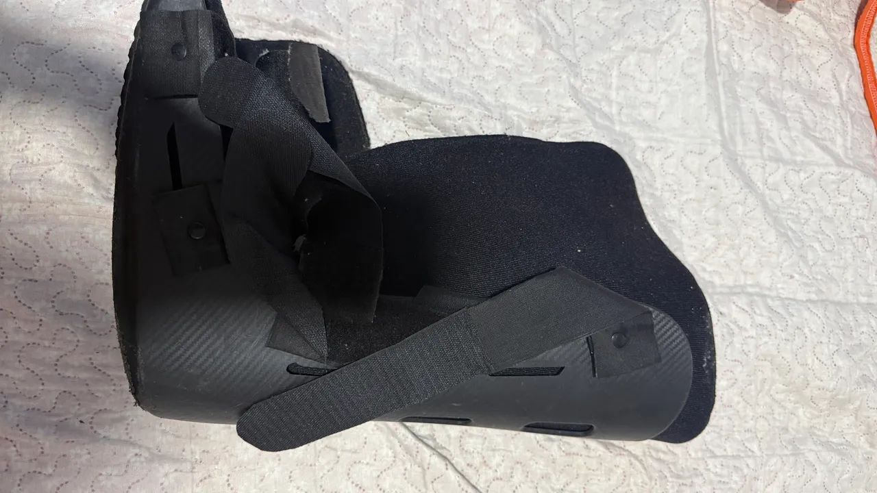 Bota ortopédica - Marca - GLC ortopedia  - Foto 2