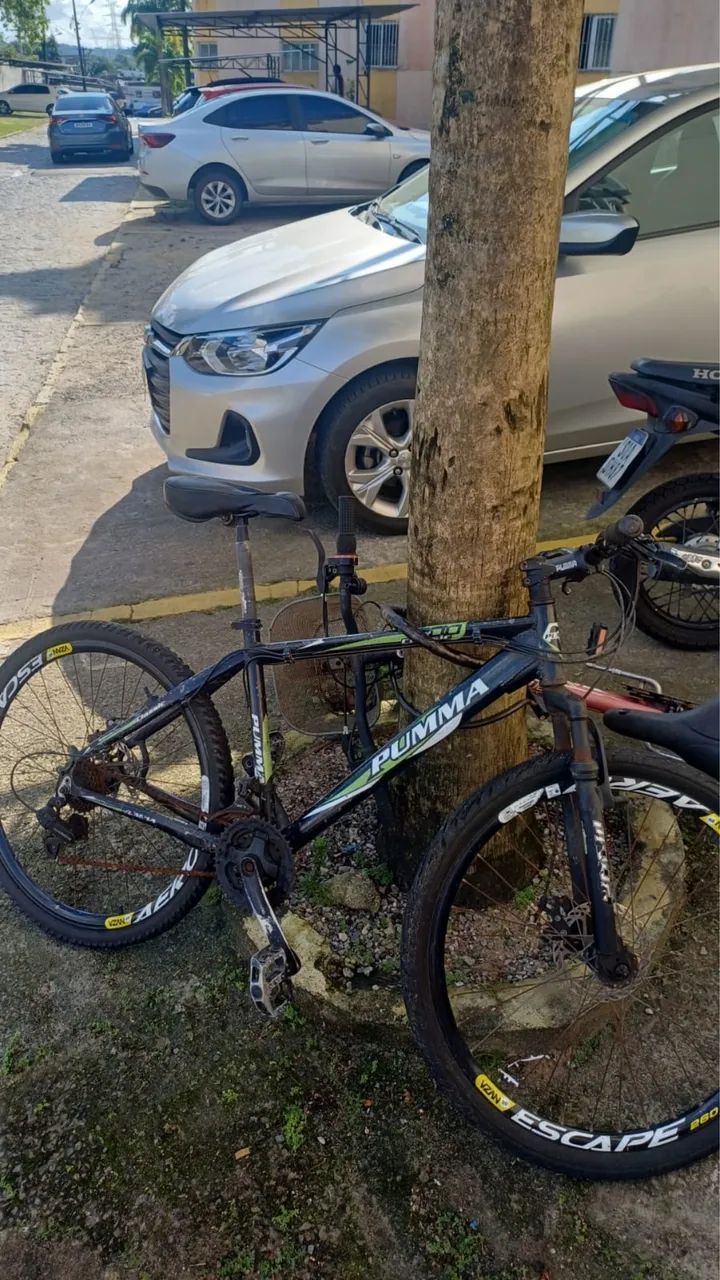 Vende-se uma bicicleta aro 26 conservada - Foto 3