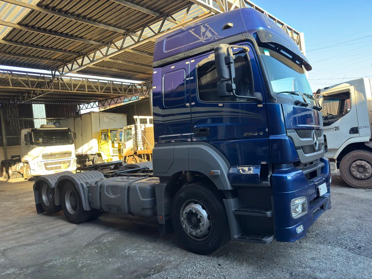 Mb axor 2544 2013  - Foto 2