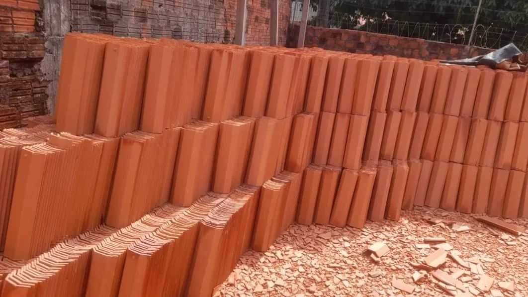 Madeiras eTelhas a pronta entrega!        Saiba Mais.. * - Foto 4
