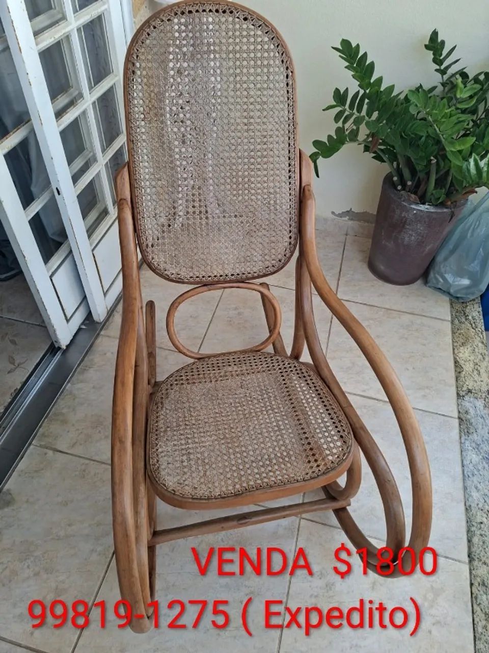 Cadeira de balanço modelo Austiaca  - Foto 3