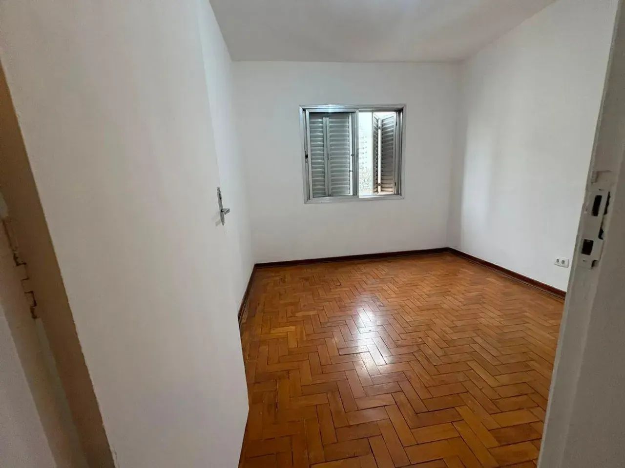 AMPLO/ ÓTIMA LOCALIZAÇÃO
