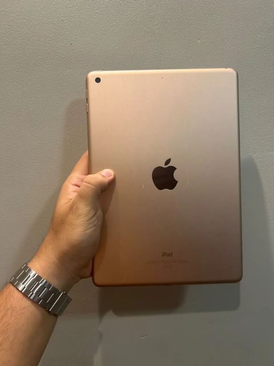 VENDO IPAD 6 geração  32Gb- 900,00 - Foto 3