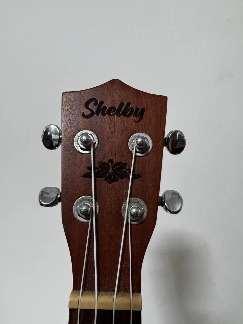 Ukulele Shelby - Foto 3