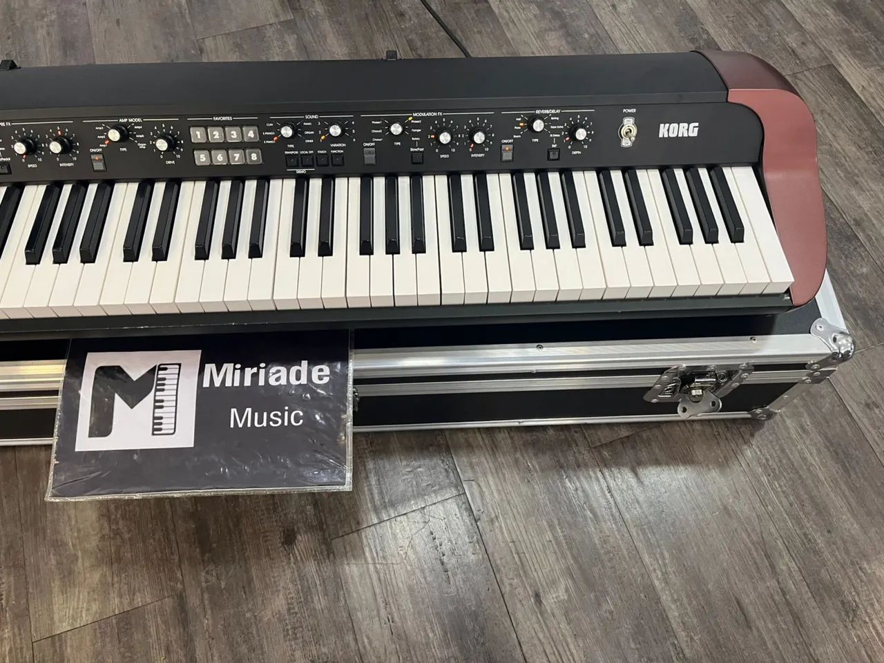 Korg Stage SV 1 88 + Hardcase   - Foto 4