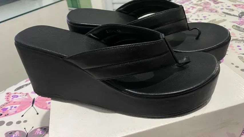 chinelo plataforma preto 38