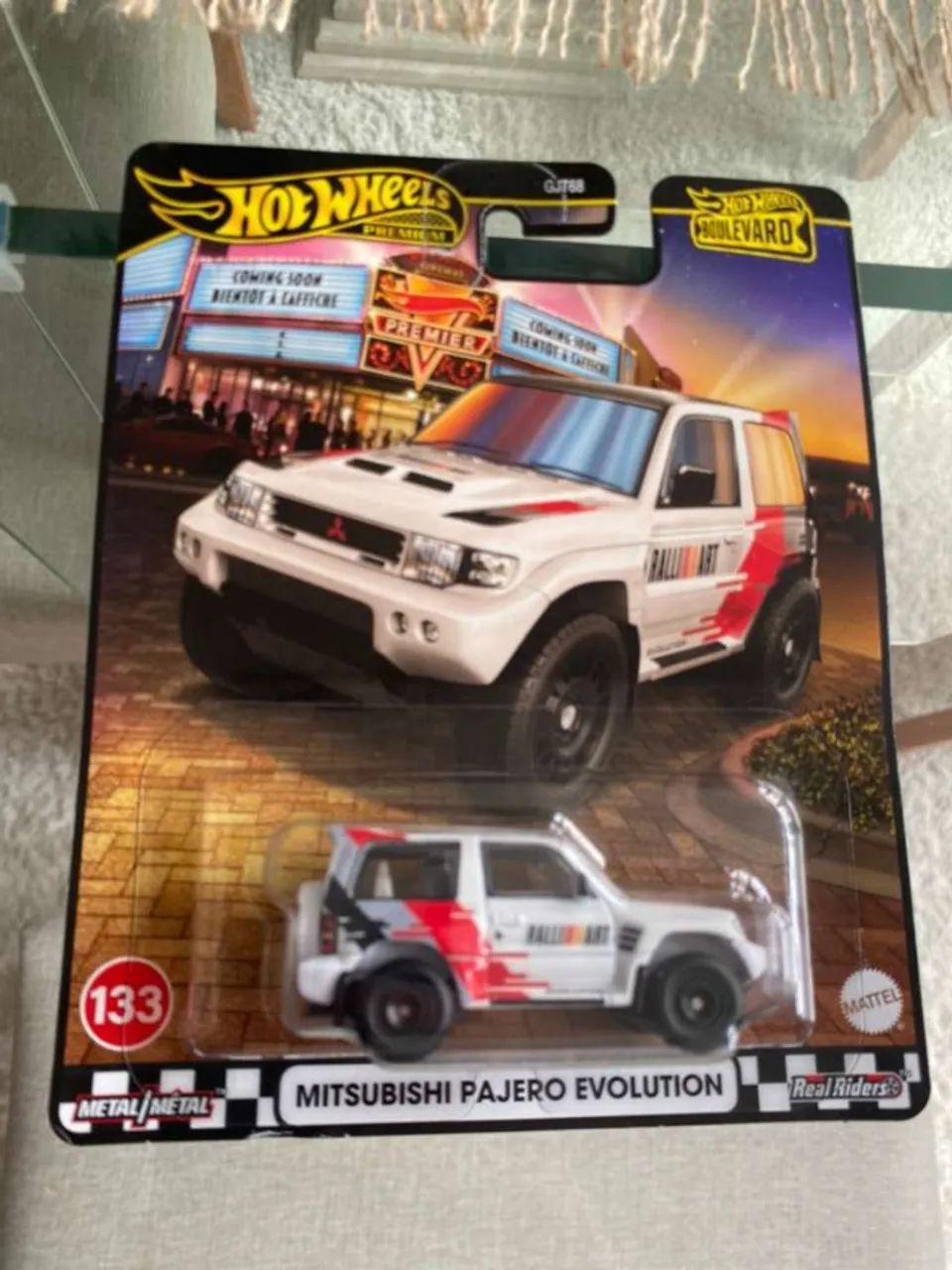 Hot Wheels Boulevard - Mitsubishi Pajero Evolution Premium