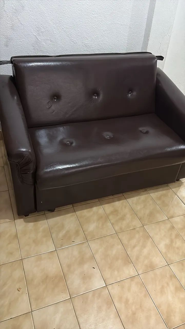 SOFÁ-CAMA COM BAÚ E COLCHÃO APENAS RETIRADA