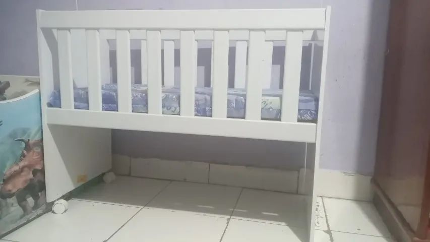 Carrinho de bebe berço e alguns itens novos  - Foto 2