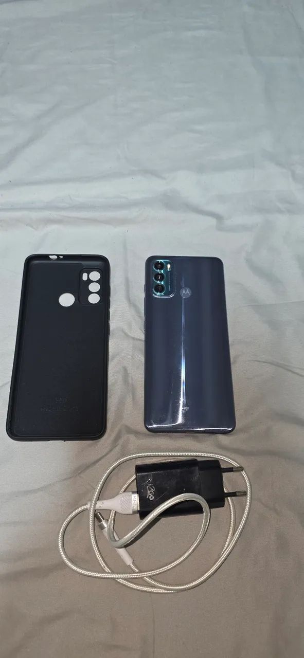 VENDO CELULAR MOTOROLA MOTO G60 AZUL COMPLETO FUNCIONANDO PERFEITAMENTE  - Foto 3
