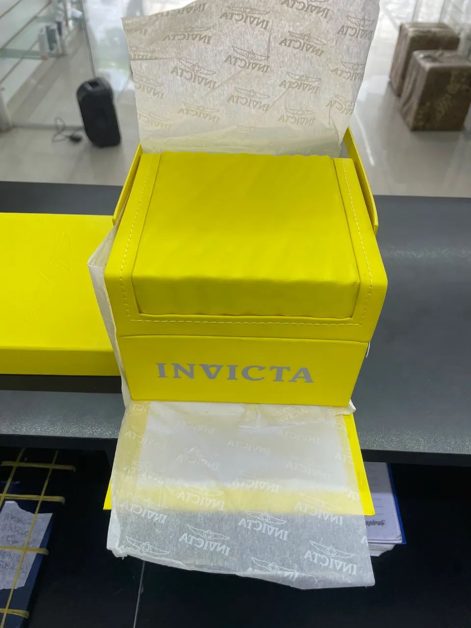 Caixa relógio invicta original completa sem certificados  - Foto 2