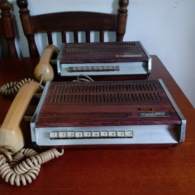 MagicFone Anos 1980 - Par de Telefones de Ramal - Relíquia Vintage - Foto 4
