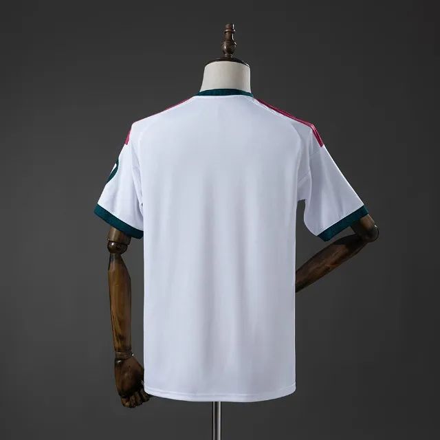 Camisa Real Madrid 26/27 - Foto 2