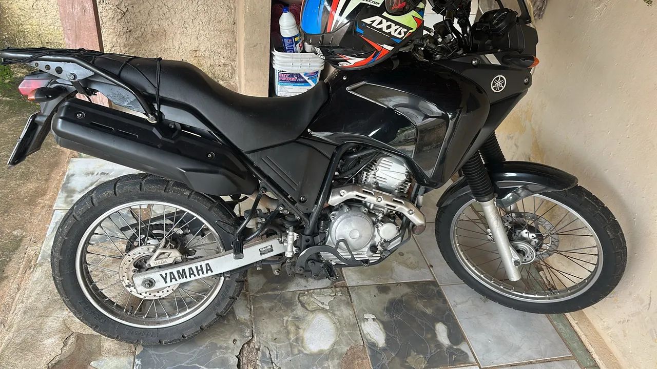 Tenere 250  - Foto 2