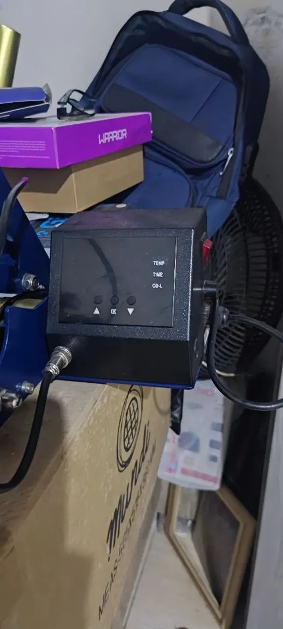 Prensa térmica de canecas 6x1