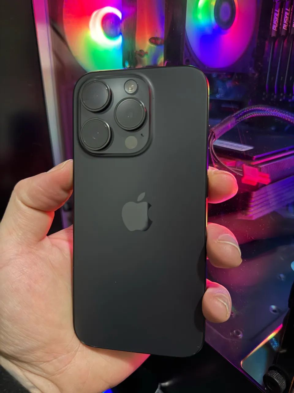 iPhone 15 pro 128gb