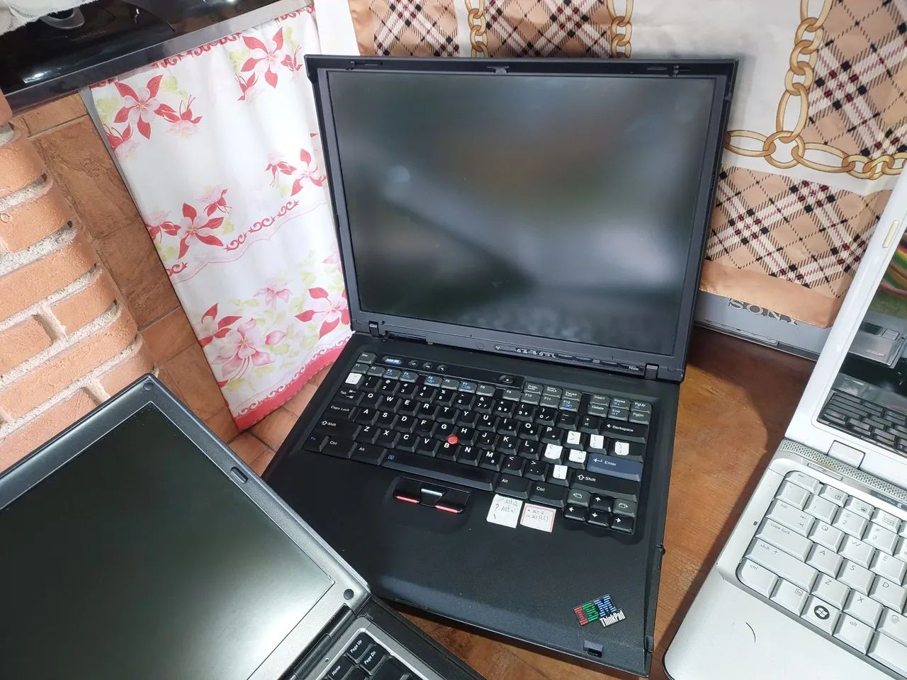 Lote sucata 3 notebooks Dell Hp IBM ( sem garantias e devoluções). - Foto 3
