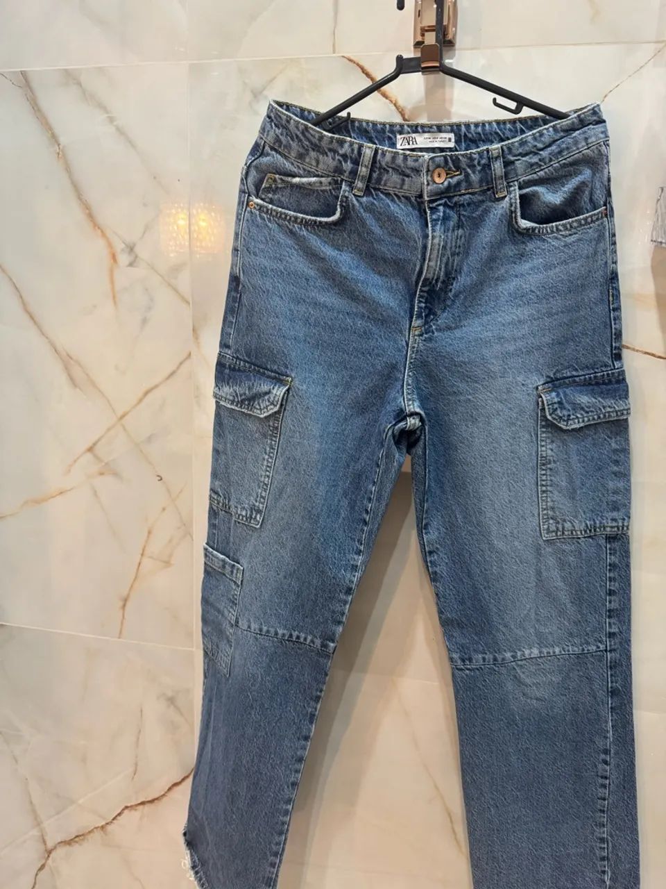 Calça cargo Zara