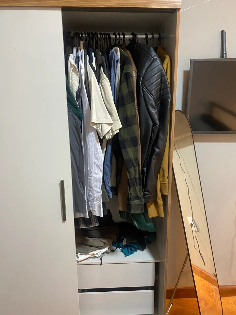 Guarda roupa