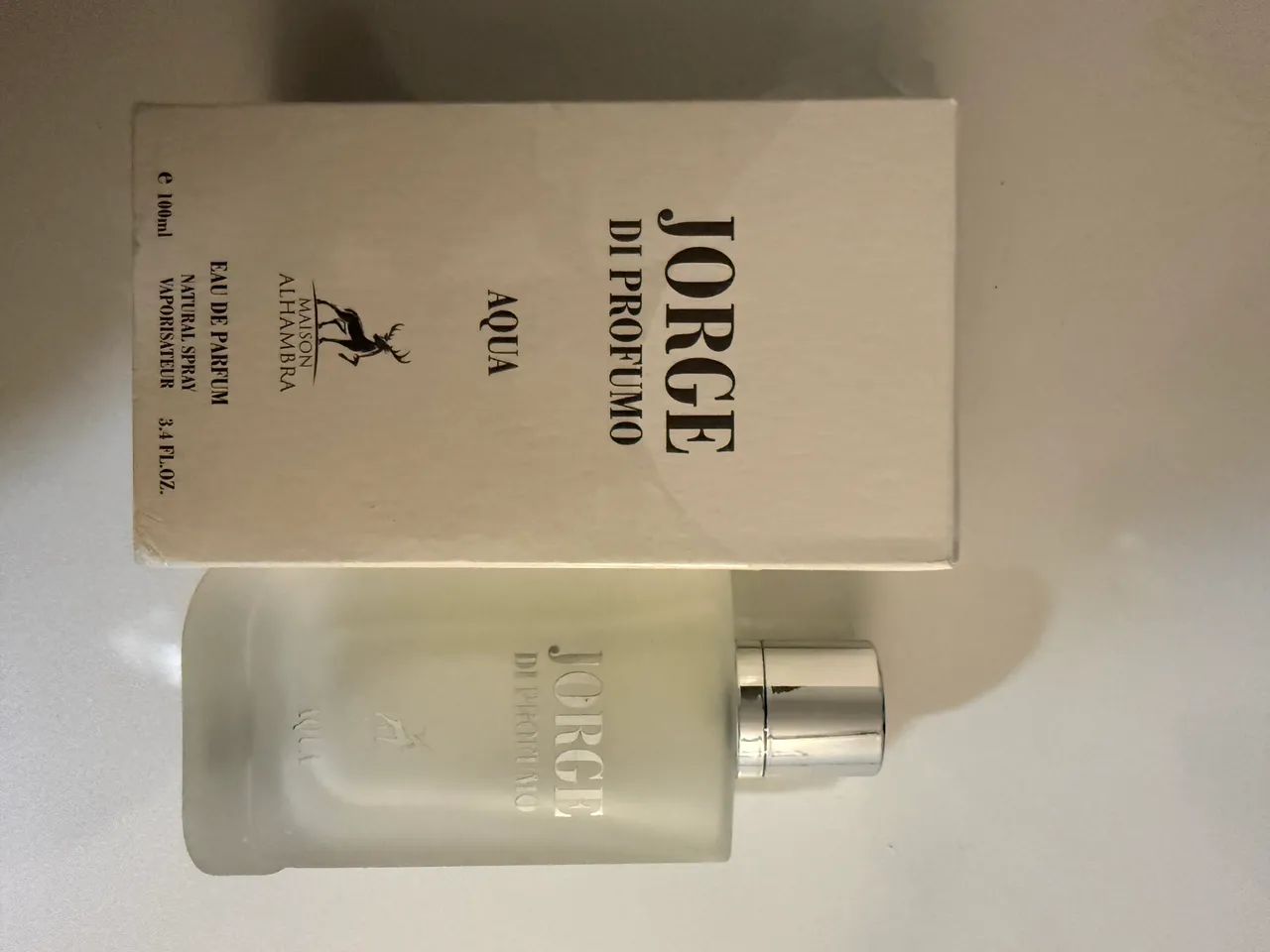 Perfume top 