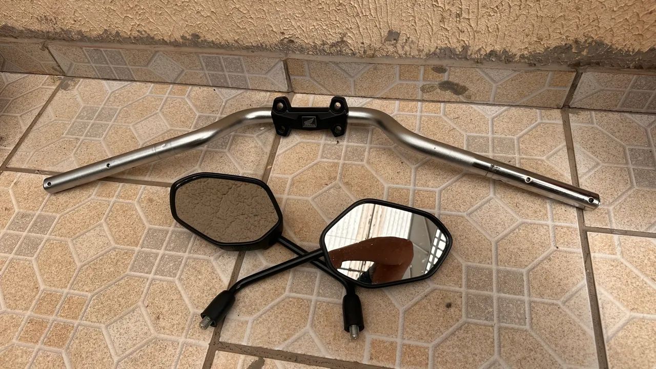Guidão com suporte e retrovisor Cb 300f - Foto 3