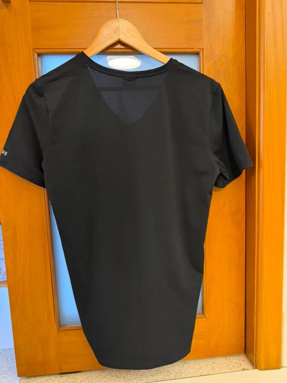 Camisa Boss Gola em V Original - Foto 2