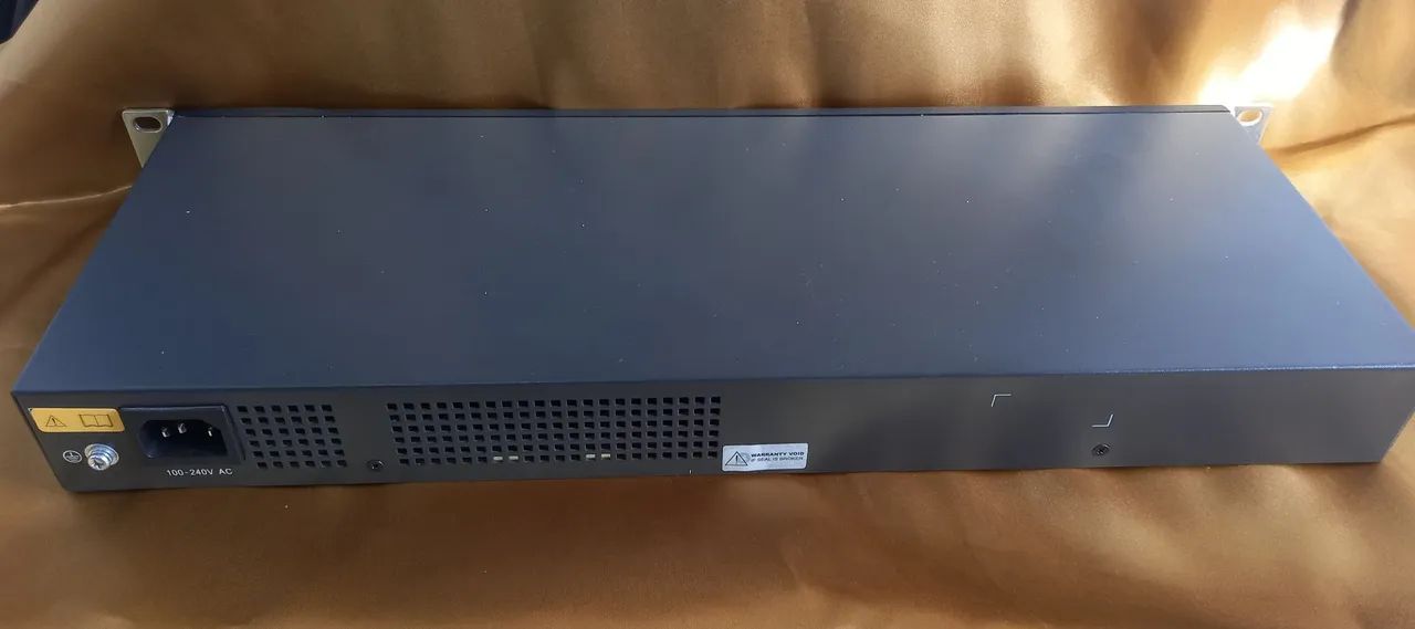 Switch HP JG708A 24 portas gigabit  - Foto 2