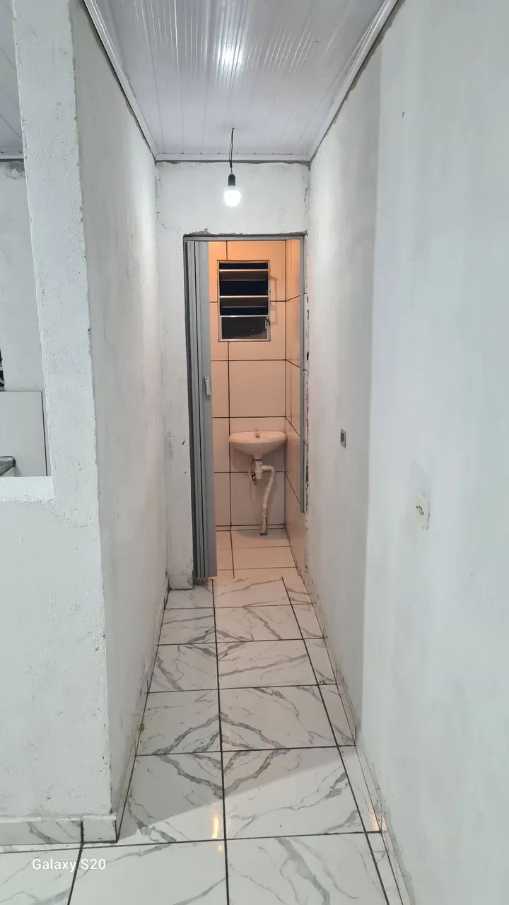Vendo três casas e um salão  - Foto 5