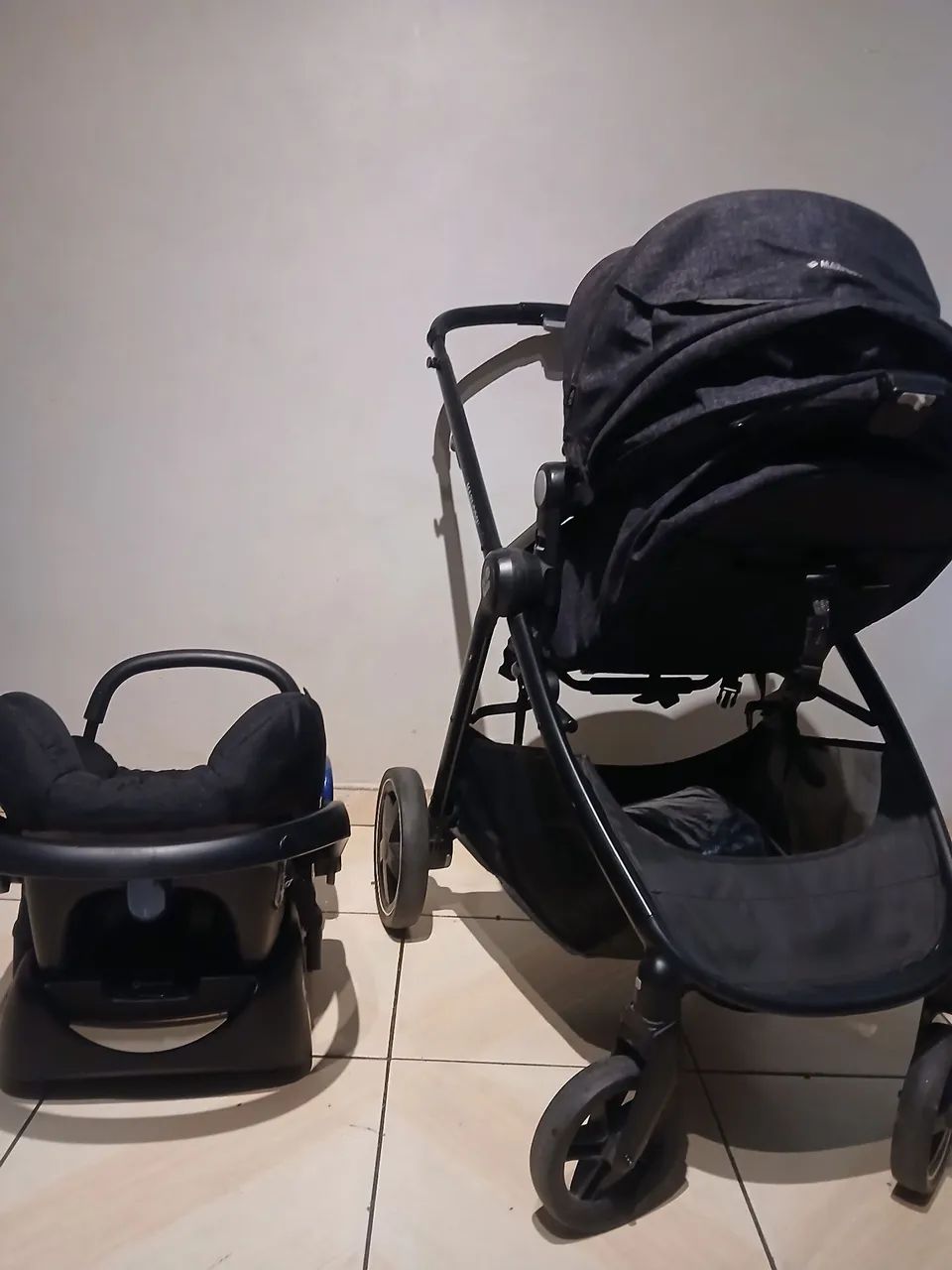 Carrinho de bebe e bebê conforto Maxi-cosi - Foto 2