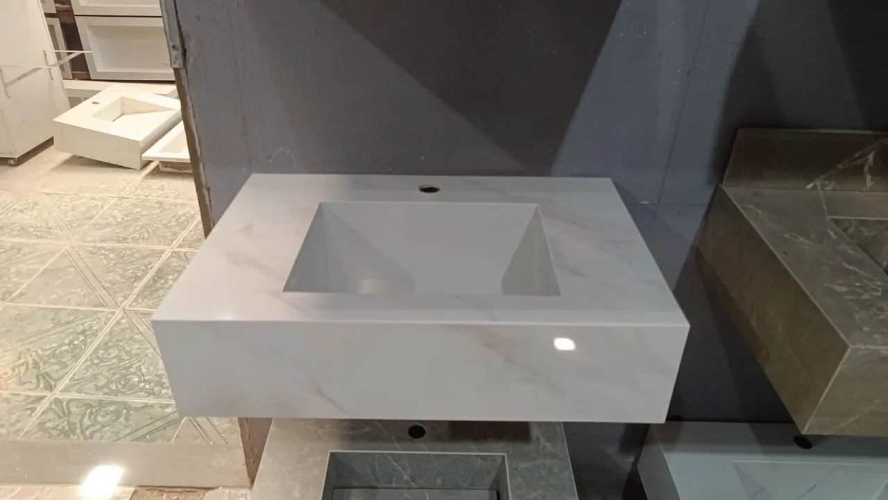 Pia em porcelanato