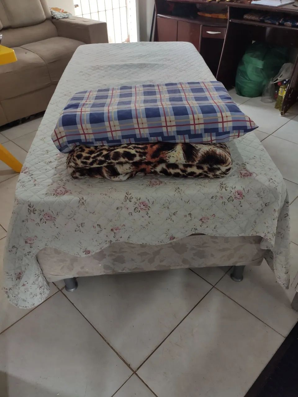 Torrando cama gigante de solteiro  - Foto 3