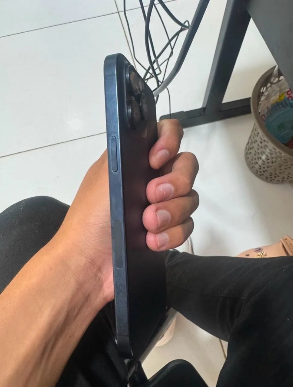 iPHONE 15 PRO MAX  - Foto 4
