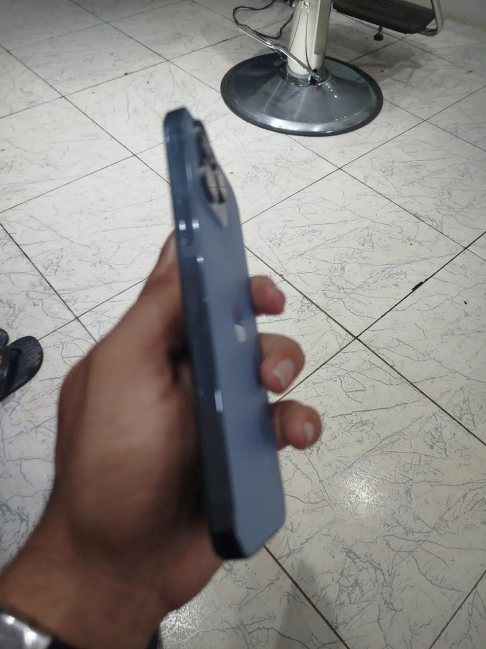 iPhone 13 Pro Max 256gb troco em outro aparelho com volta  - Foto 2