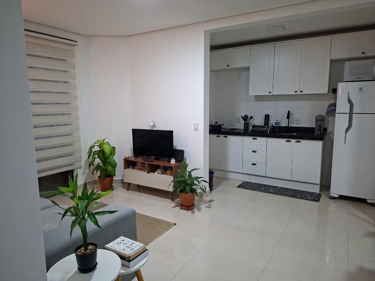APARTAMENTO À VENDA INGLESES
