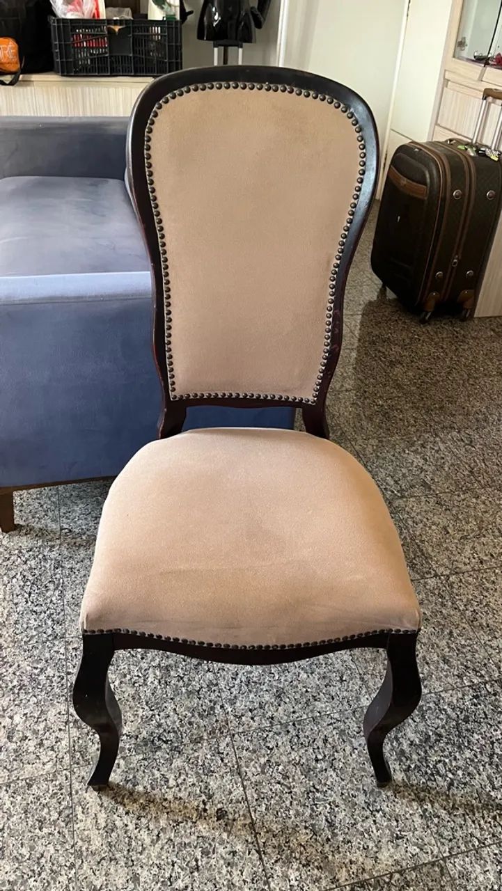 Mesa de vidro com 4 cadeiras  - Foto 2