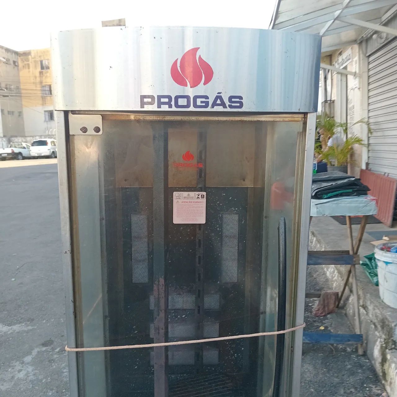 Oportunidade  máquina de assar Frango  - Foto 3