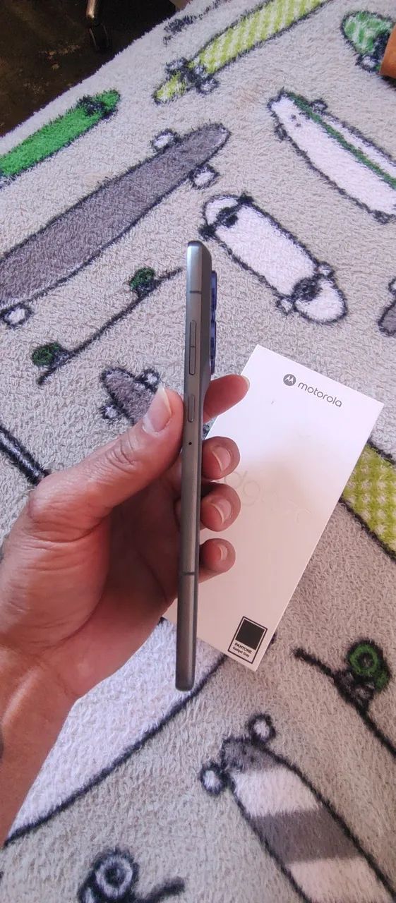 Moto Edge 70 - Foto 3