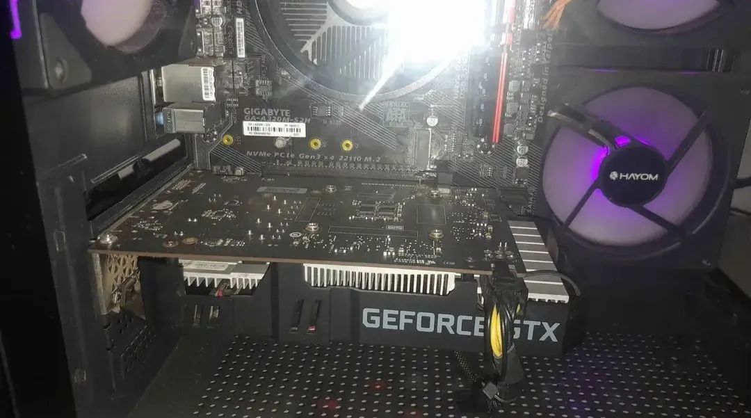 GTX 1650 4g - Foto 2