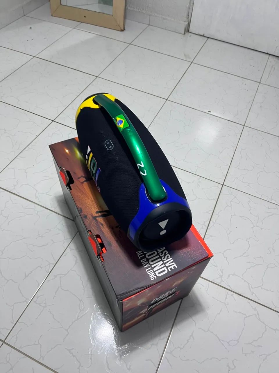 Bombox 3